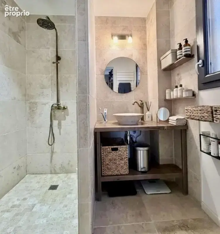Maison 5 pièces 130 m² à vendre à Cornillon-Confoux (13250) - photo 4