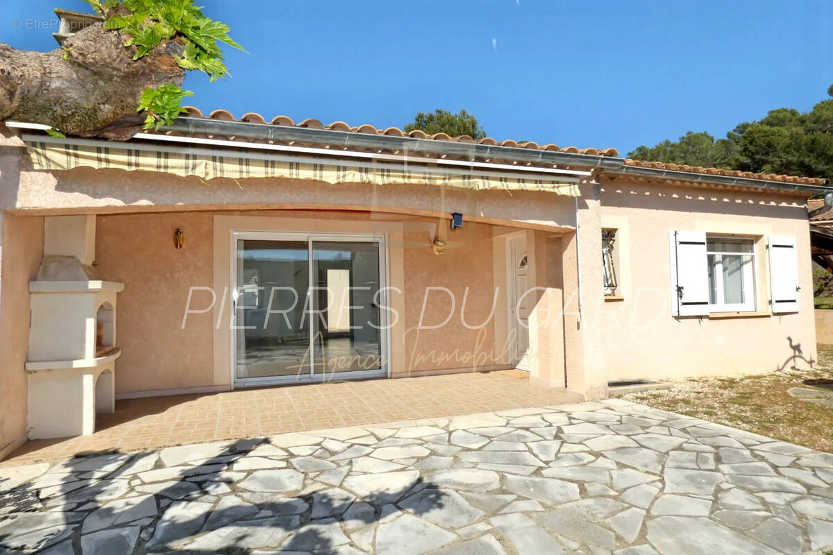 Maison à BOISSET-ET-GAUJAC