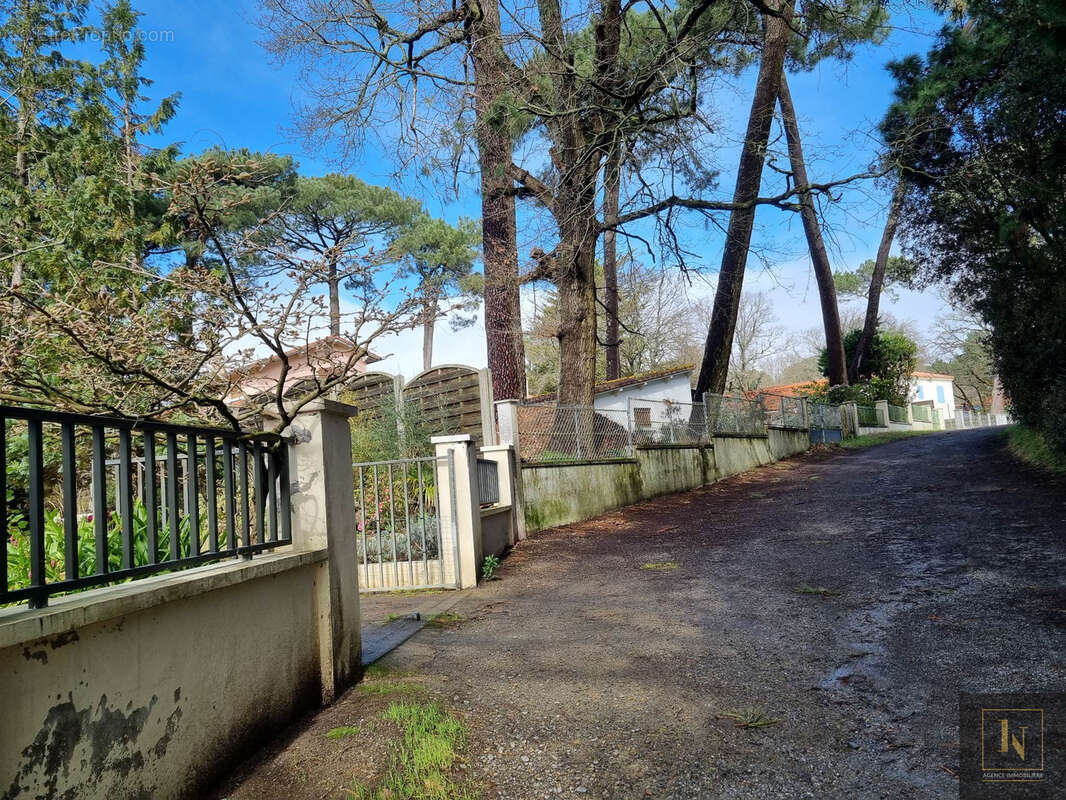 Terrain à SAINT-BREVIN-LES-PINS