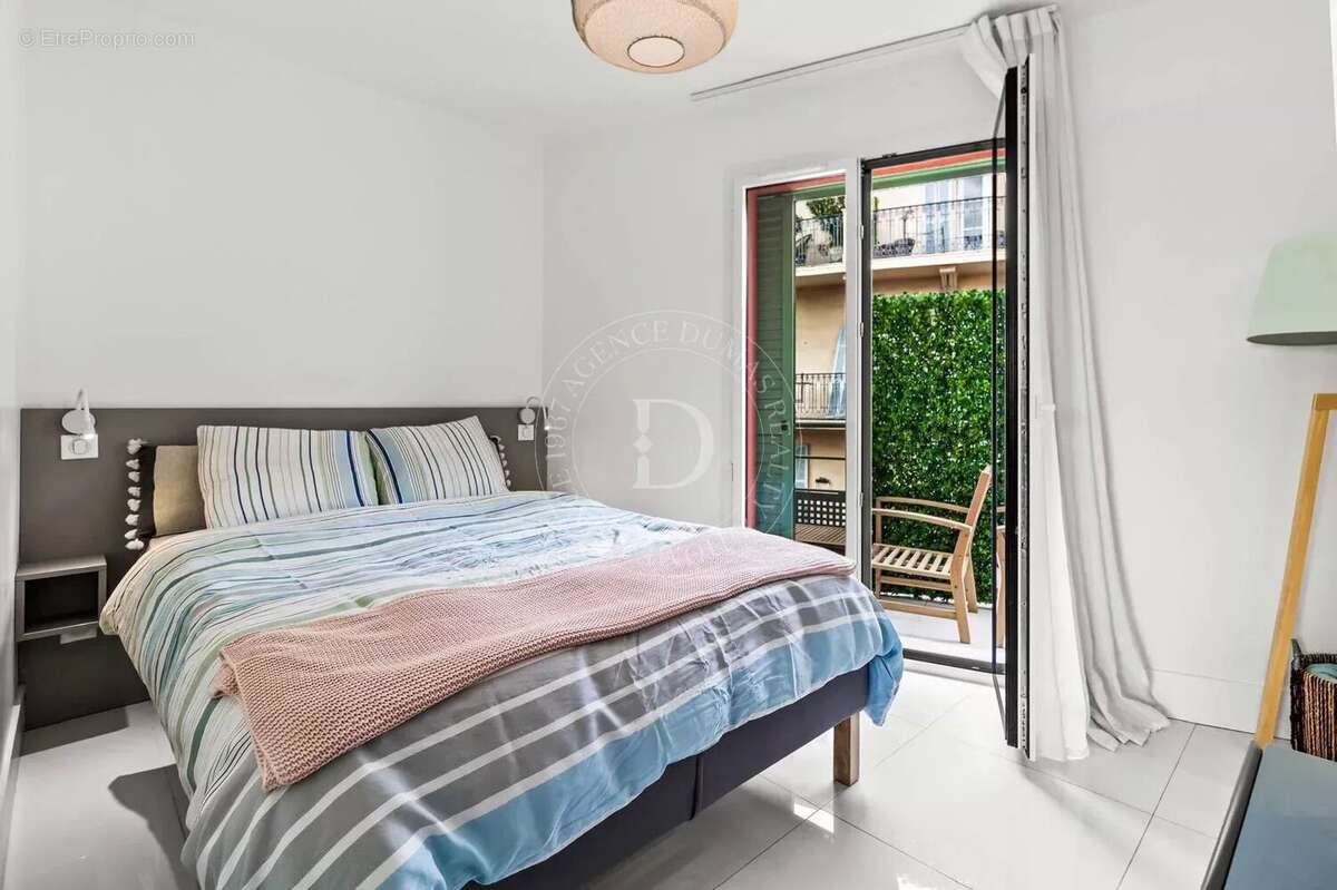Appartement à VILLEFRANCHE-SUR-MER