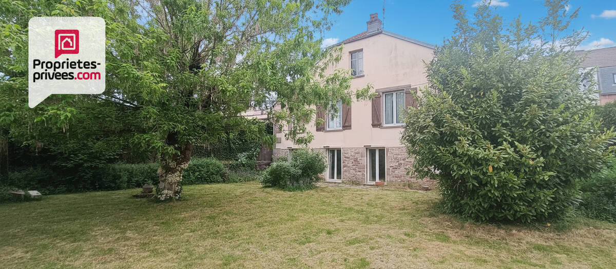 Maison à LUXEUIL-LES-BAINS