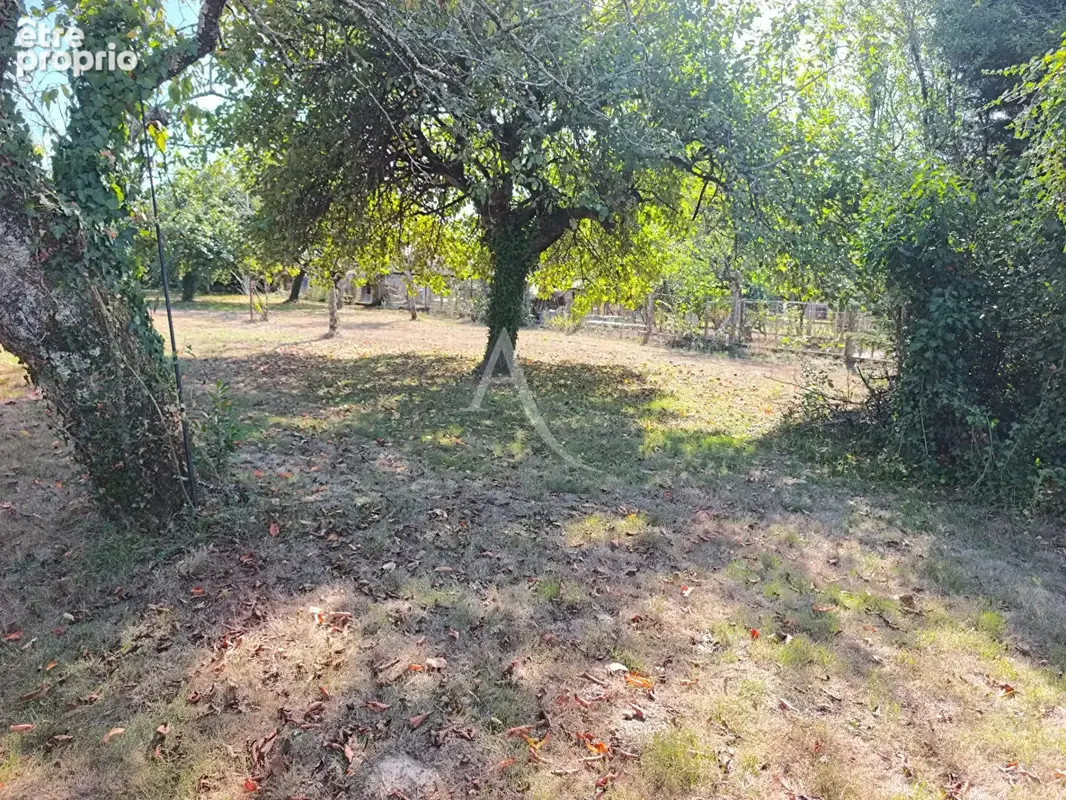Maison familiale avec dépendance indépendante et grand terrain - photo 16