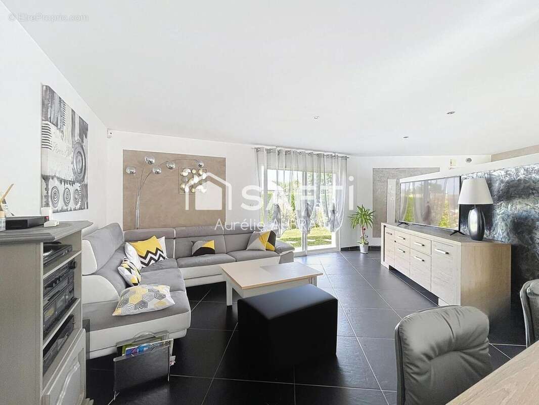 Photo 4 - Maison à BRACH