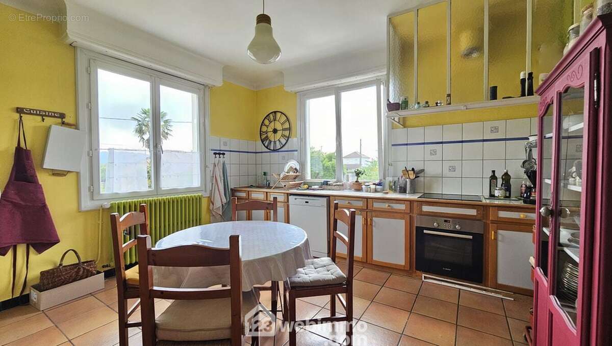 Maison 190 m² à Bordes  - photo 6