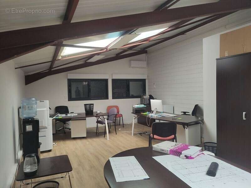 Commerce à PORTET-SUR-GARONNE