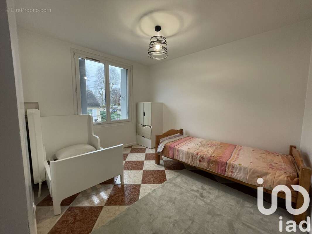 Photo 9 - Maison à VILLIERS-LE-BEL