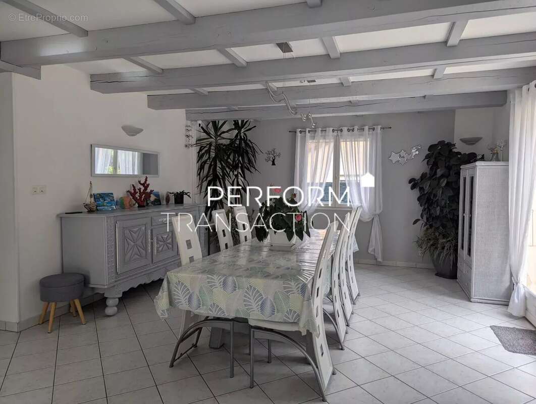 Maison à SAINT-QUENTIN-SUR-ISERE