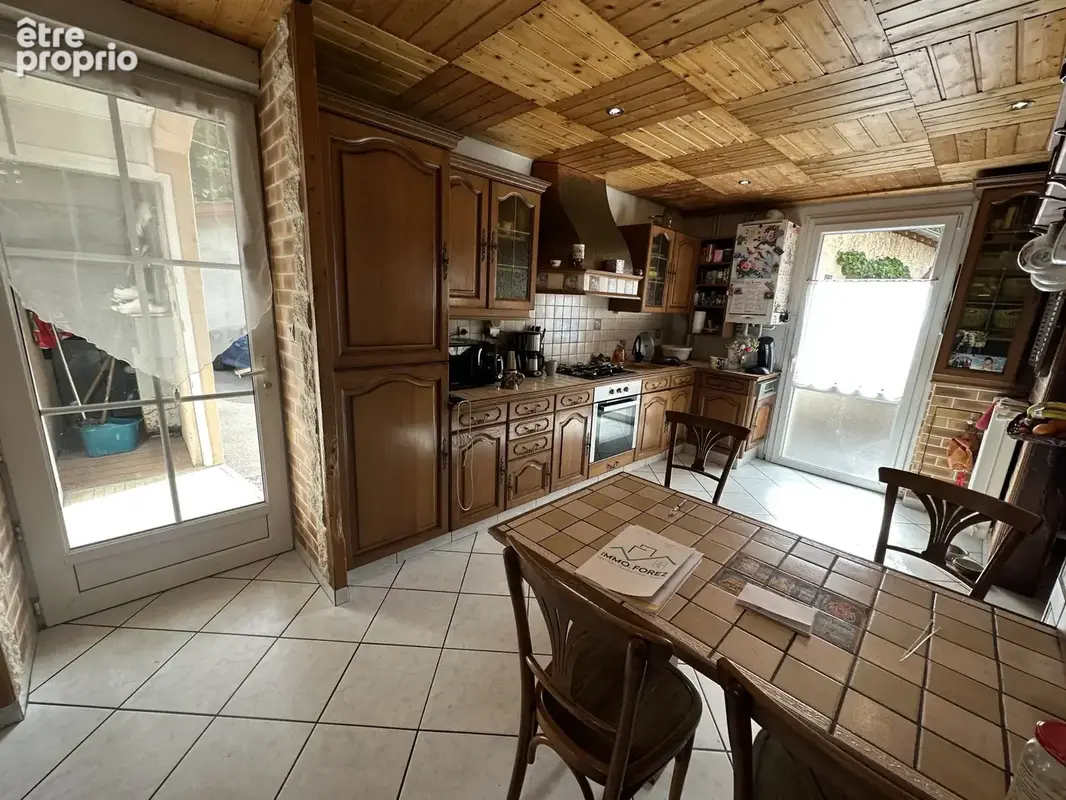 villa avec piscine couverte - photo 5