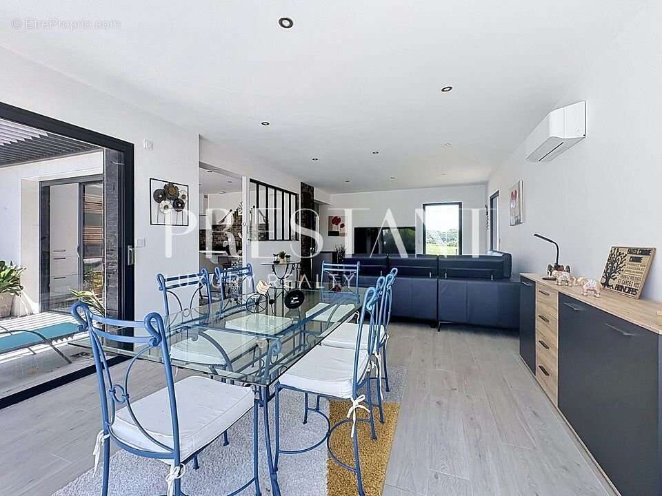 Maison 132 m² à Saint-Geours-De-Maremne  - photo 13