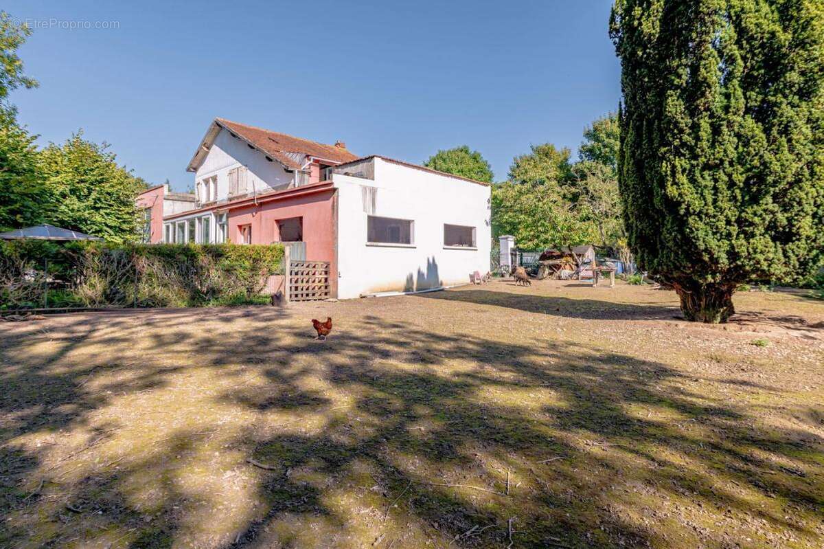 Maison à SOISY-SUR-SEINE