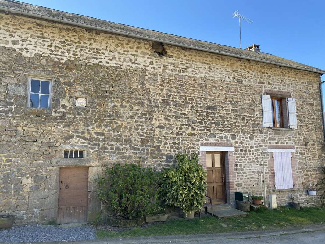 Maison à AUGNE