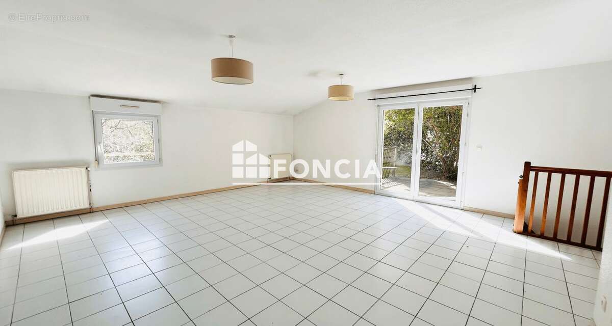 Maison à CASTANET-TOLOSAN