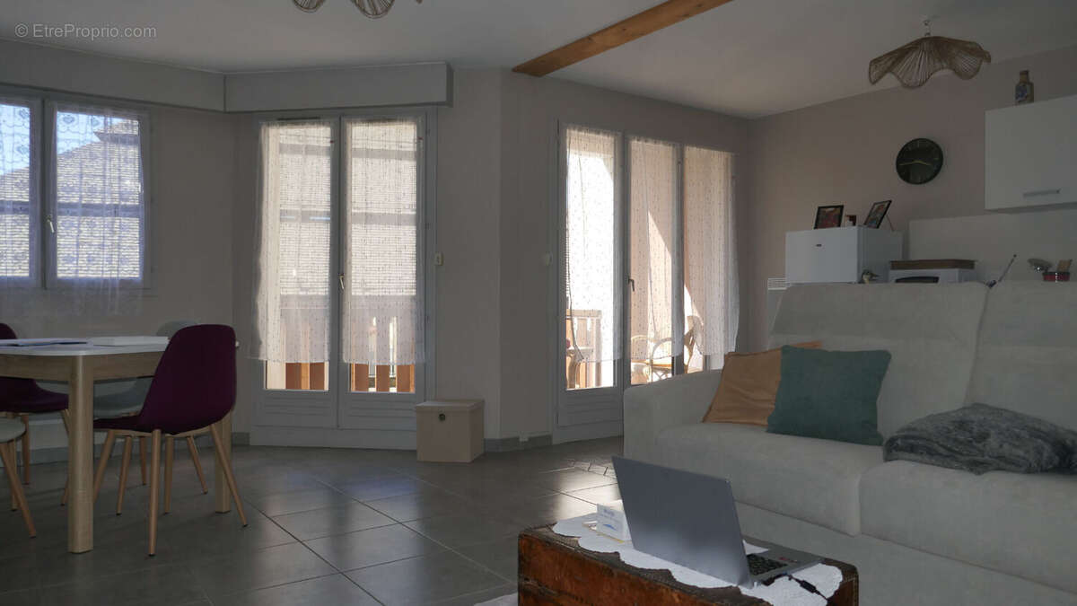 Appartement 63m² à faverges-seythenex - photo 2