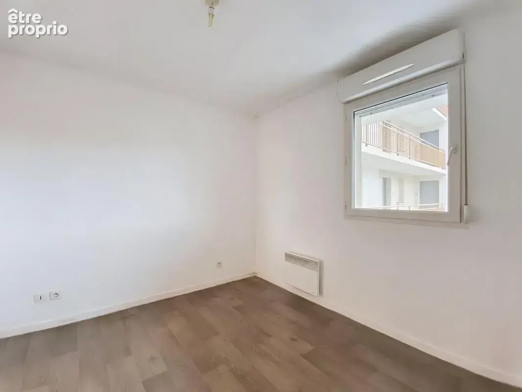 T2 avec parking et balcon, proche accès A13 à Petit-Couronne - photo 8