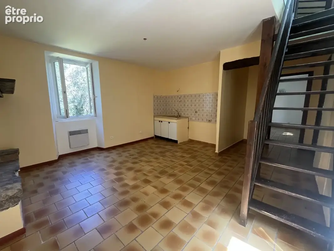 Maison 4 pièces 90 m² à vendre à Berre-Les-Alpes (06390) - photo 4