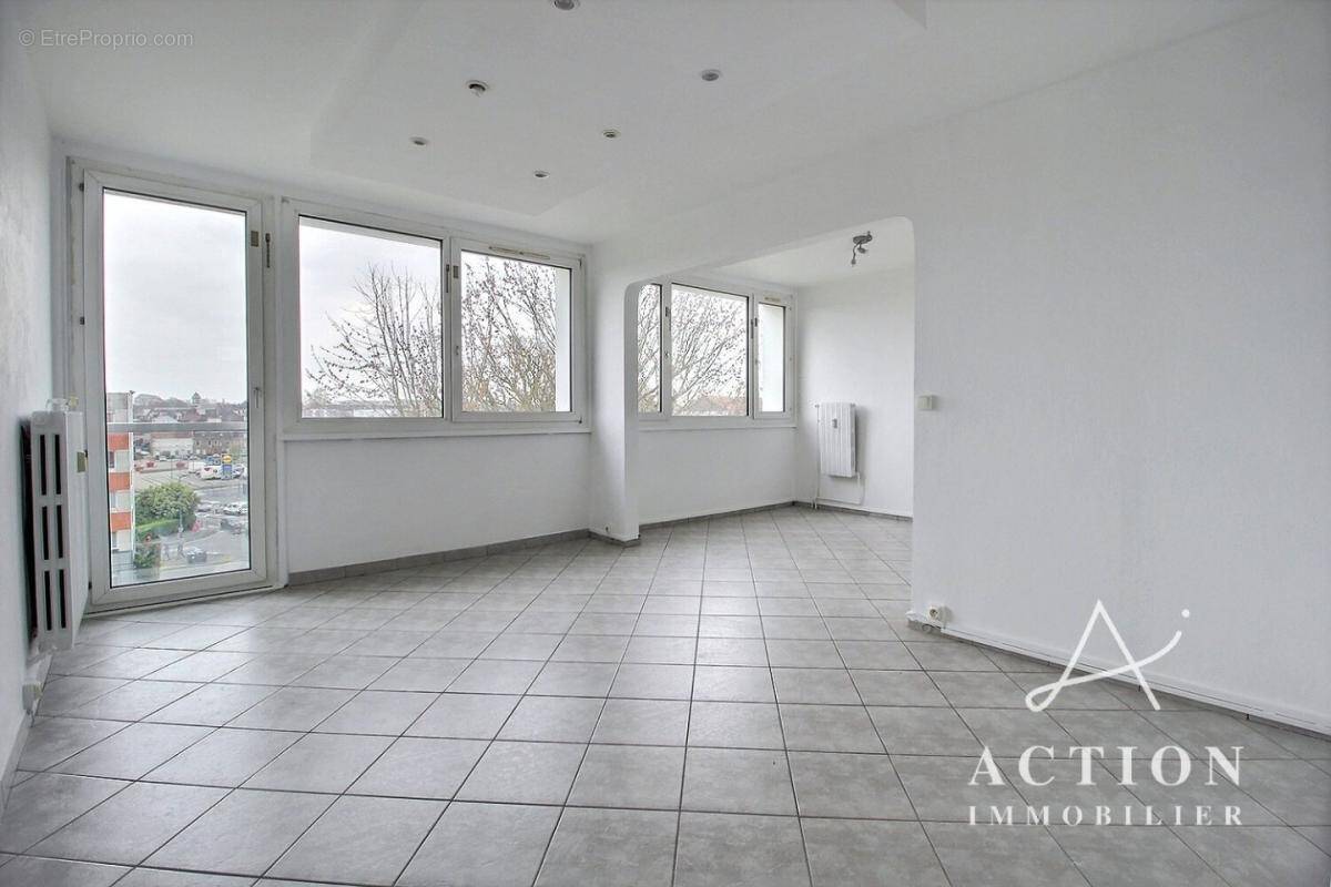 Appartement à LYS-LEZ-LANNOY