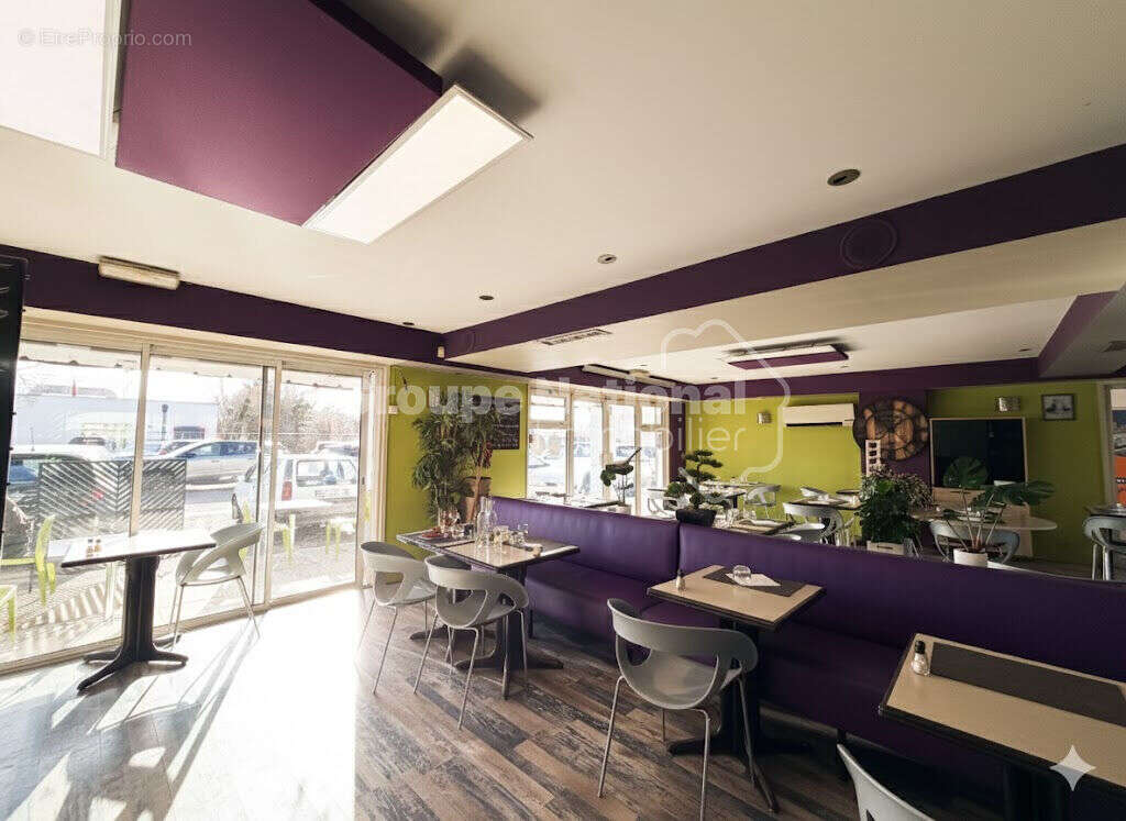 Commerce à VITROLLES