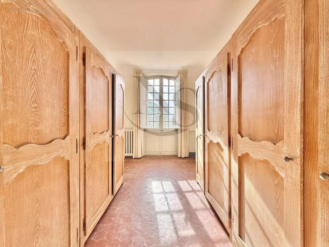 Aix-en-provence / propriété du xviiie siècle - domaine sécurisé avec dépendances - 5 minutes centre- ville - photo 21