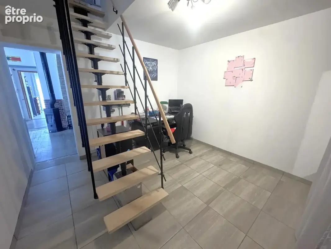 Maison d'habitation avec un grand garage de 65 m2 - photo 11
