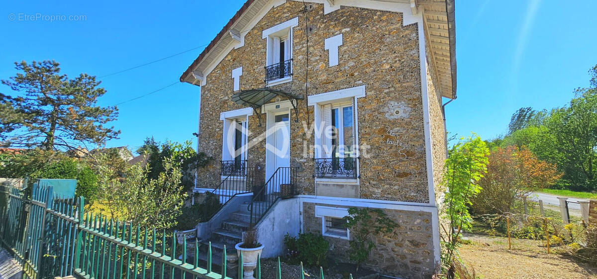 Maison à COULOMMIERS