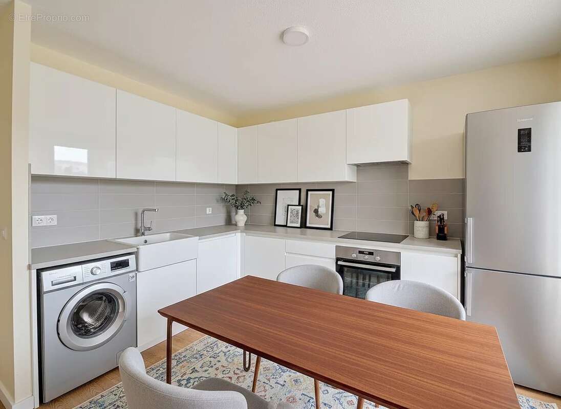 Appartement à VILLENEUVE-LOUBET
