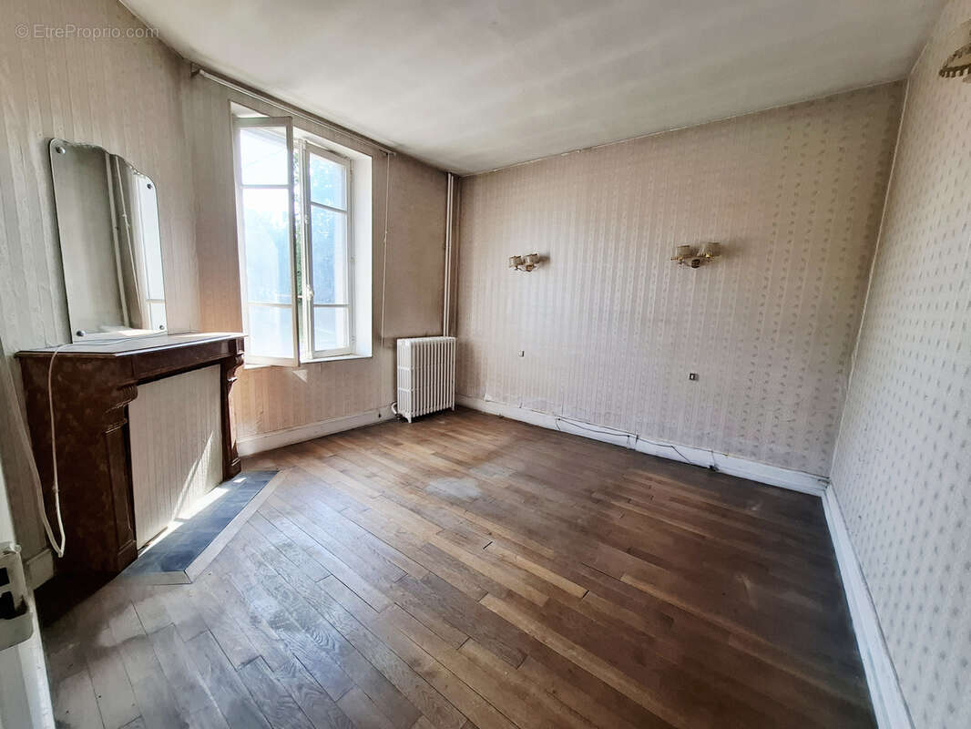 Maison à LUSIGNY-SUR-BARSE