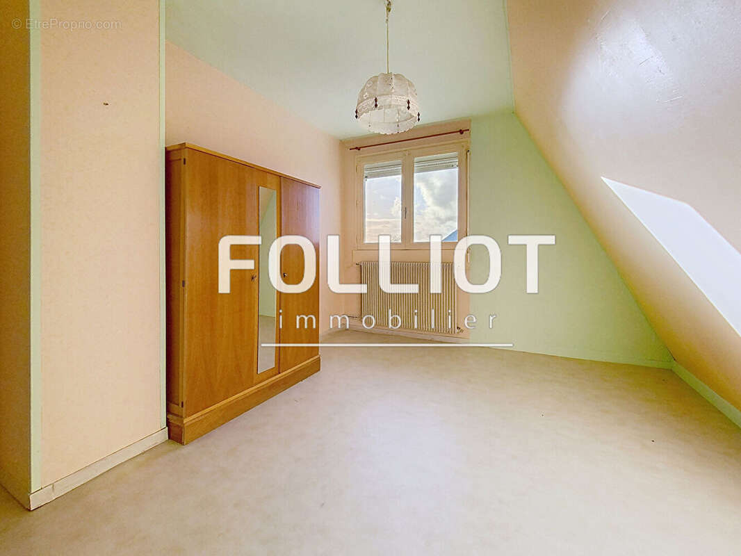 Maison à VILLERS-BOCAGE