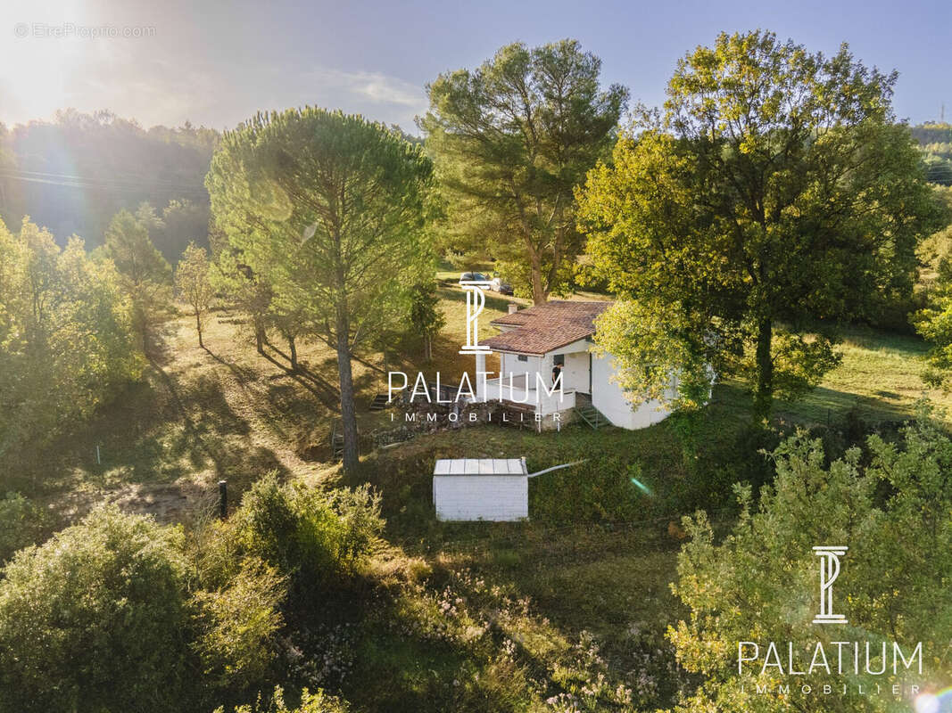 Maison à SAINT-MARTIN-DE-BROMES