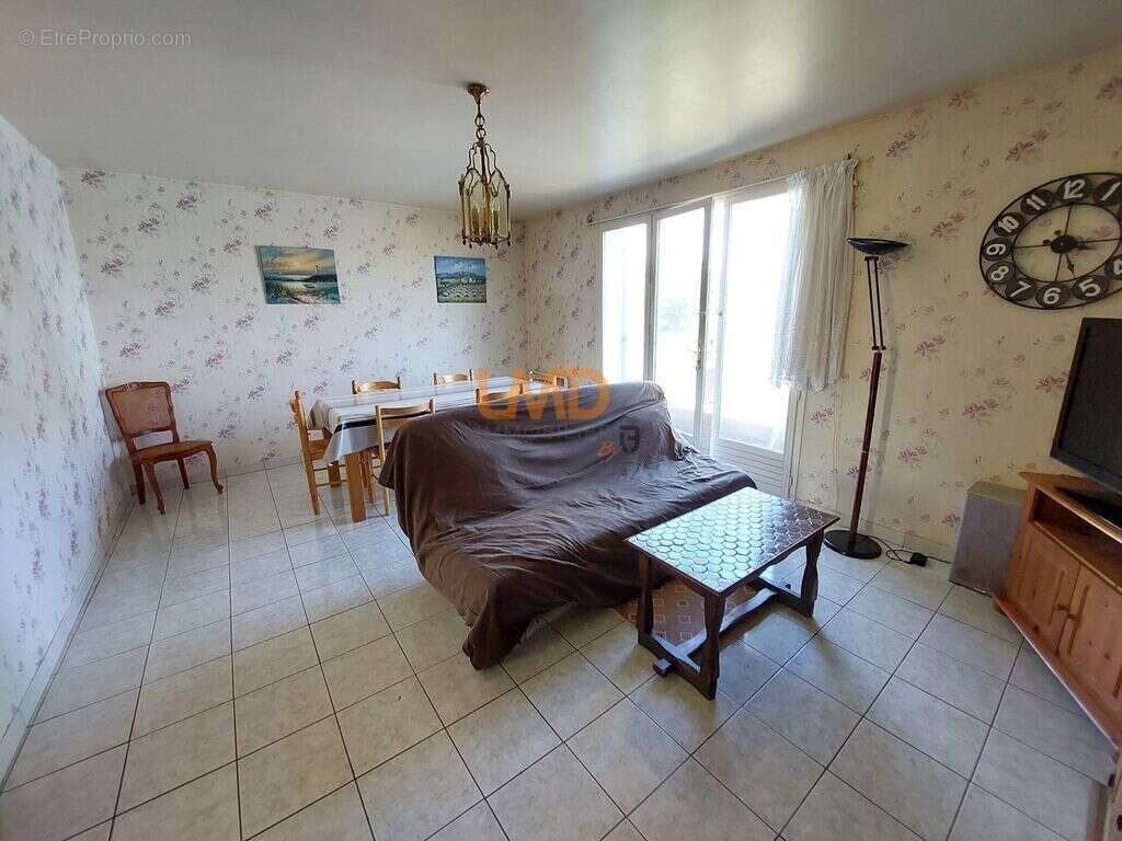 Bray sur Seine, maison 3 chambres avec sous-sol total et Piscine - photo 2