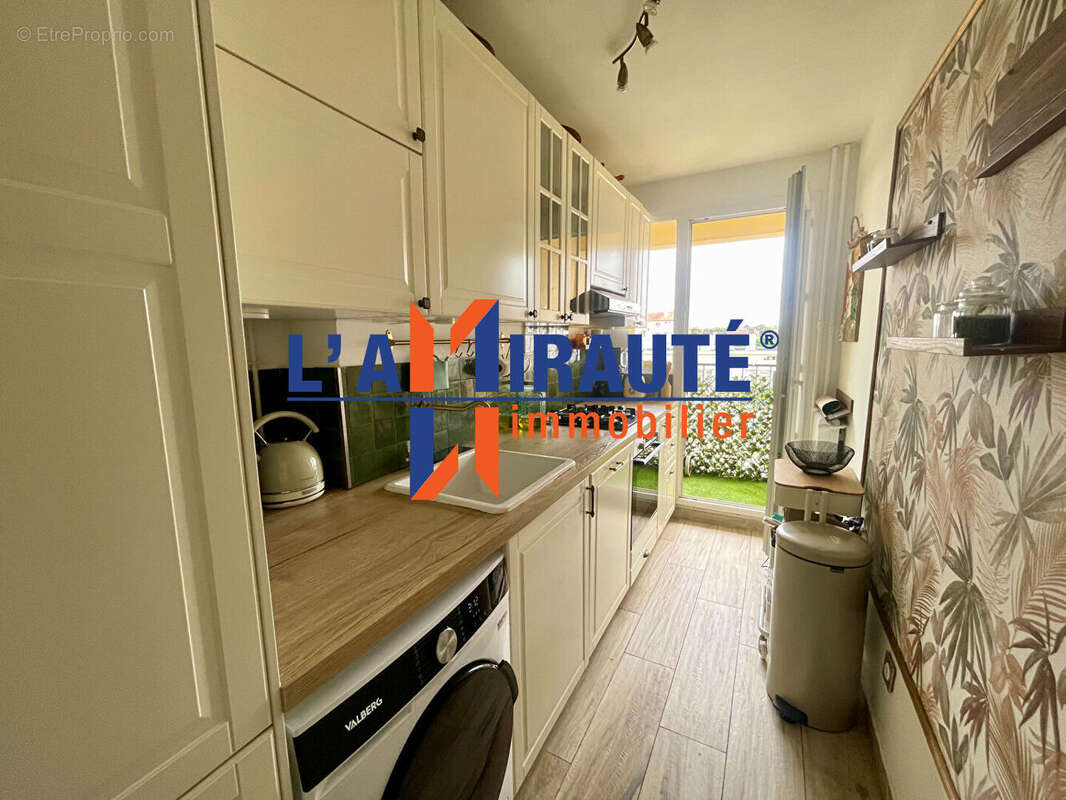 Appartement à SARTROUVILLE