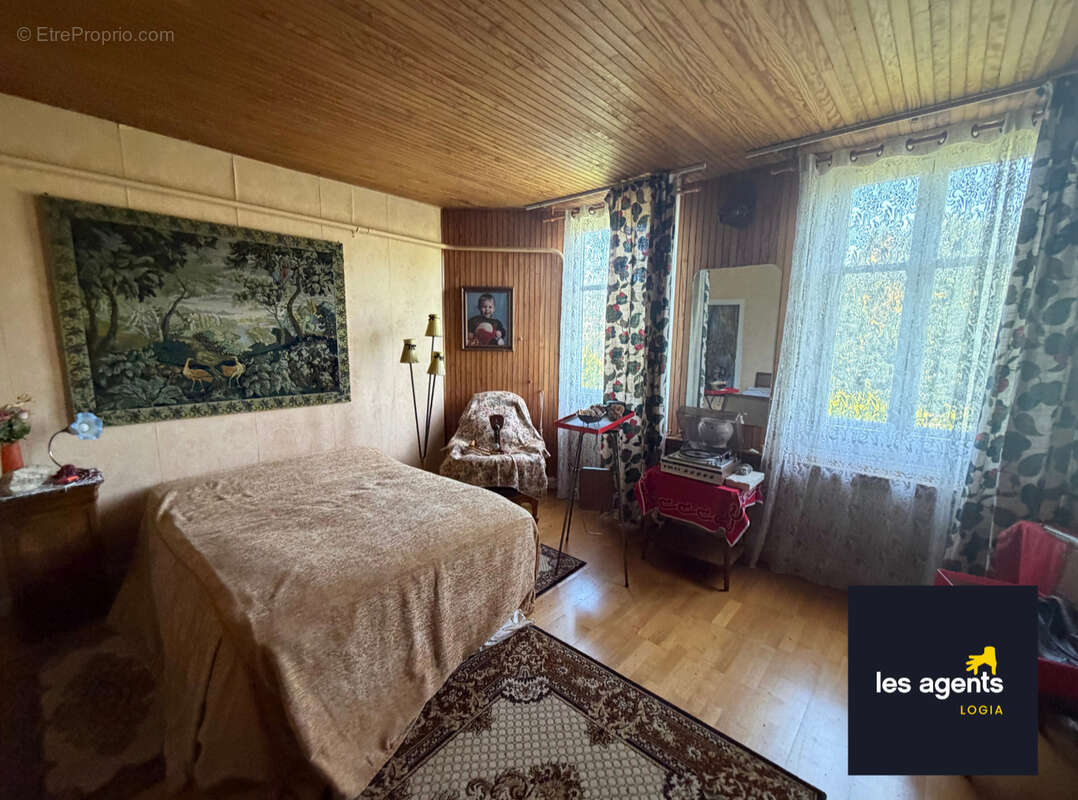 Maison à CHAMPIGNEULLES