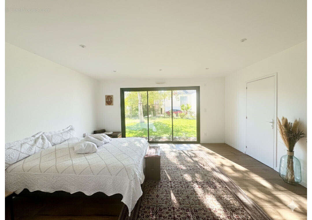 Maison à SAINT-BARTHELEMY-D&#039;ANJOU