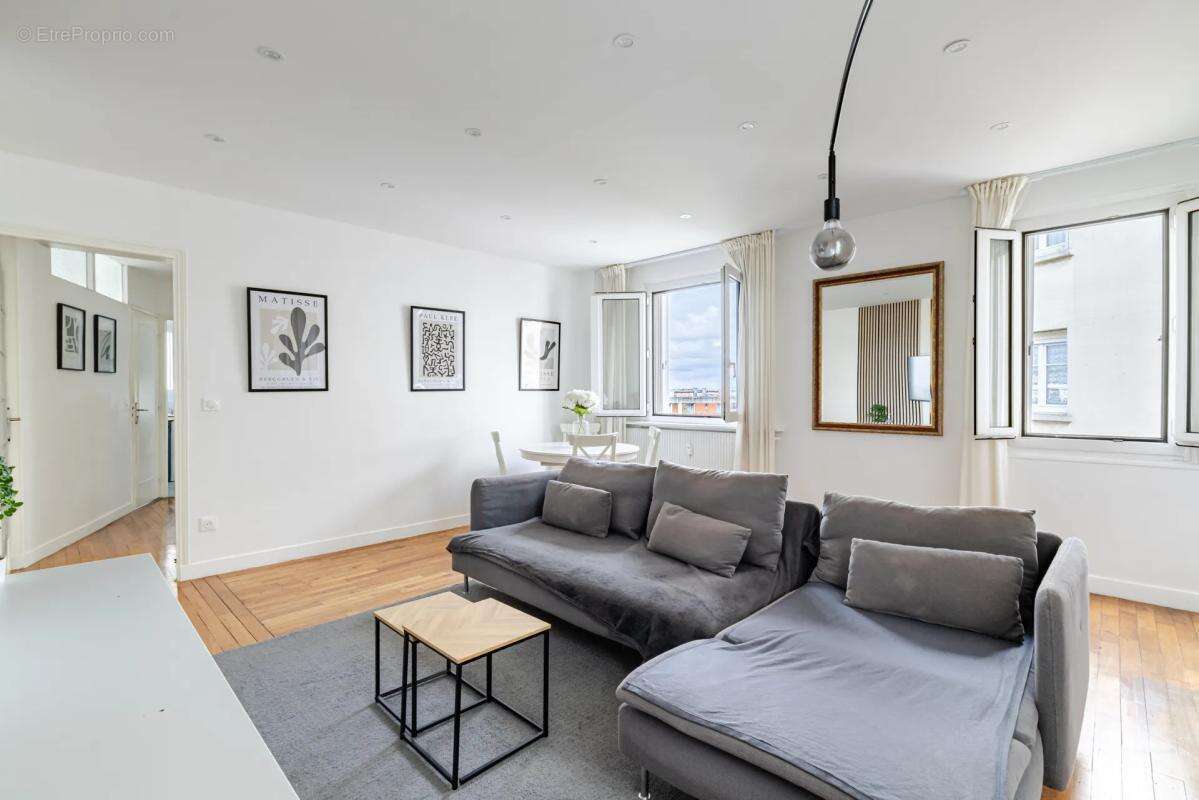 Appartement à AUBERVILLIERS