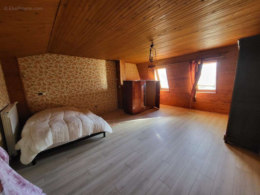 Maison à TUCQUEGNIEUX