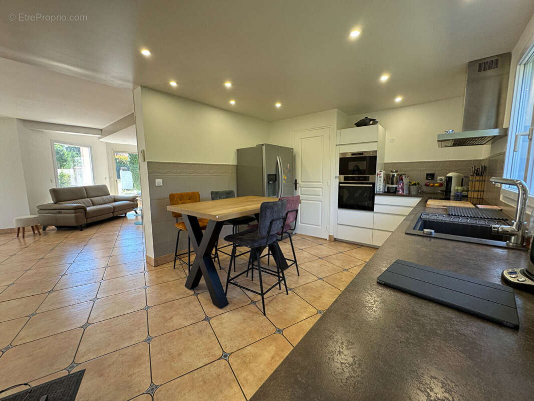 Maison à MONTFORT-L'AMAURY