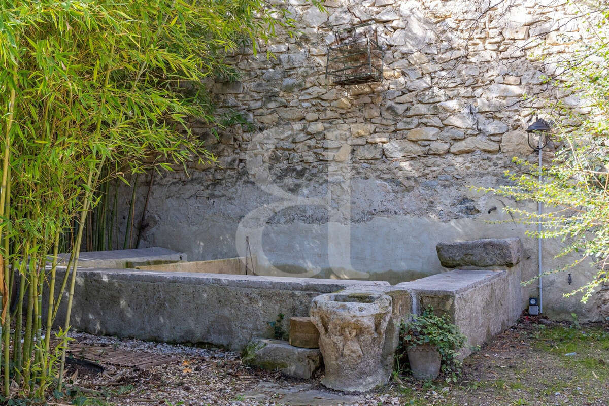 Maison à VAISON-LA-ROMAINE