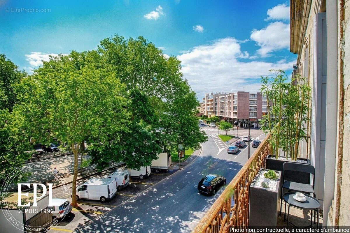 Découvrez un appartement d’exception, alliant charme bourgeois et fonctionnalité, au dernier étage. - photo 2