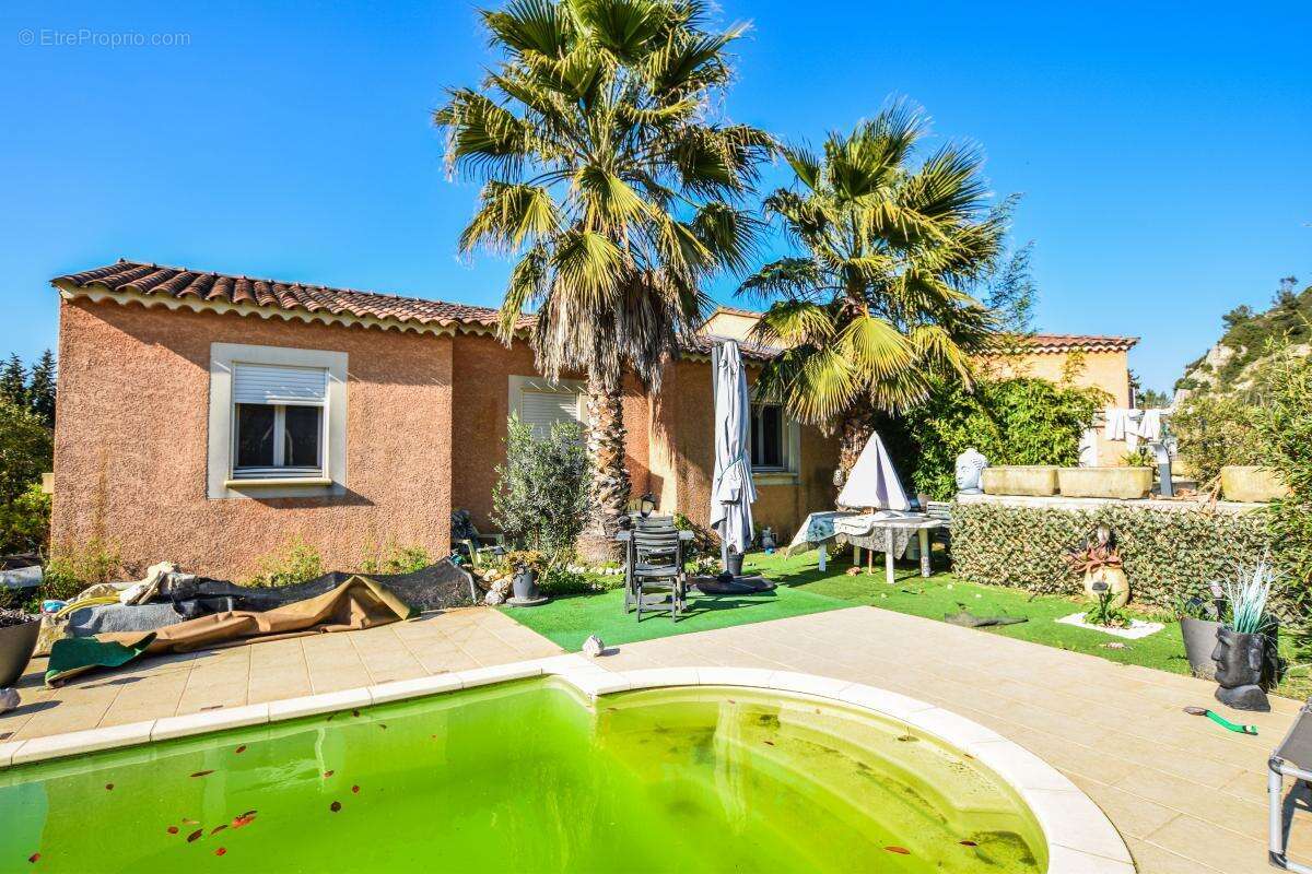 Maison à ROCHEFORT-DU-GARD