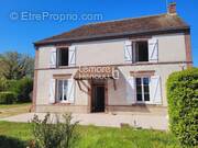 Maison à MEZIERES-EN-DROUAIS