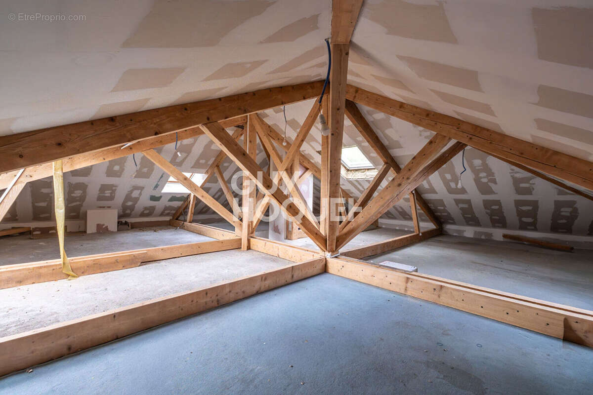 Maison à COURNON-D'AUVERGNE