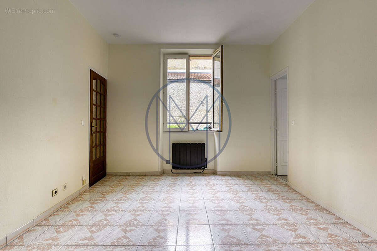 Appartement à VERSAILLES