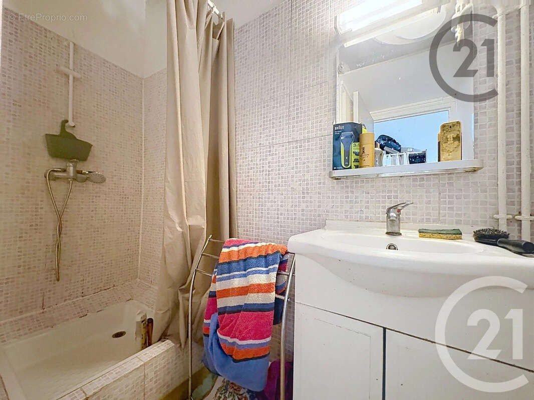 Appartement 25 m² à Montereau-Fault-Yonne  - photo 5