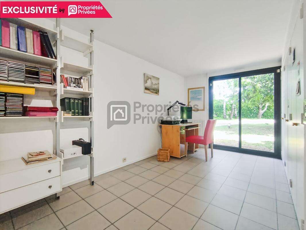 Maison Goyrans 160 m2 - 6 pièces - 3 Chambres - parcelle de 1854 m² - photo 7