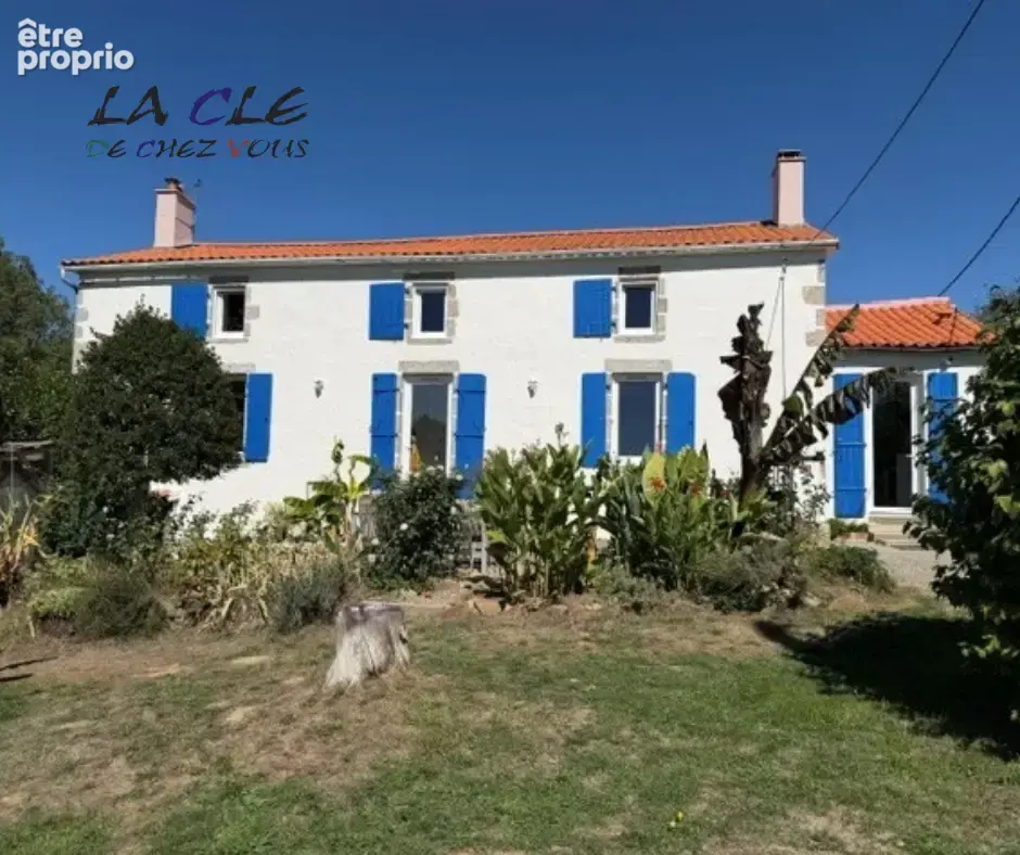 Photo Maison à Le Busseau au prix de 219 450€