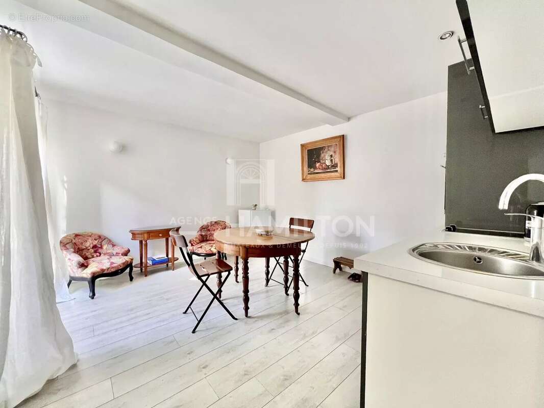 Appartement à VALBONNE