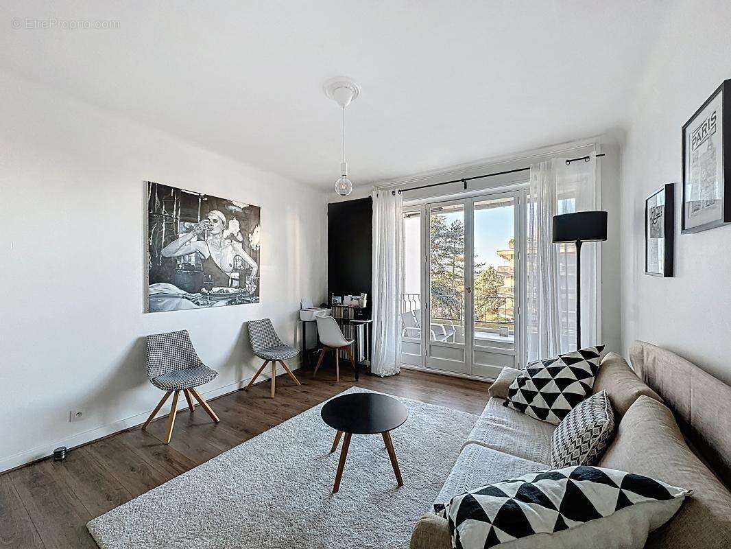 Appartement à LYON-3E