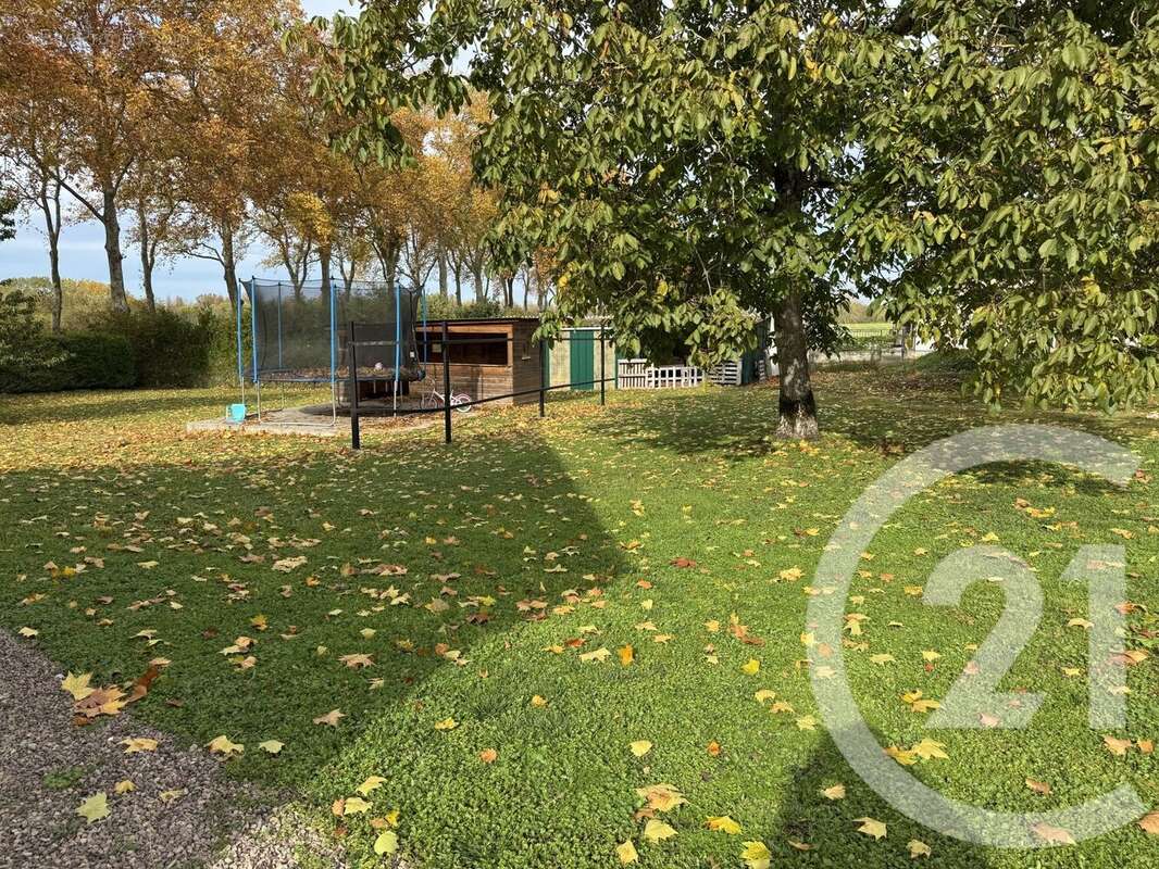 Maison à MESVES-SUR-LOIRE