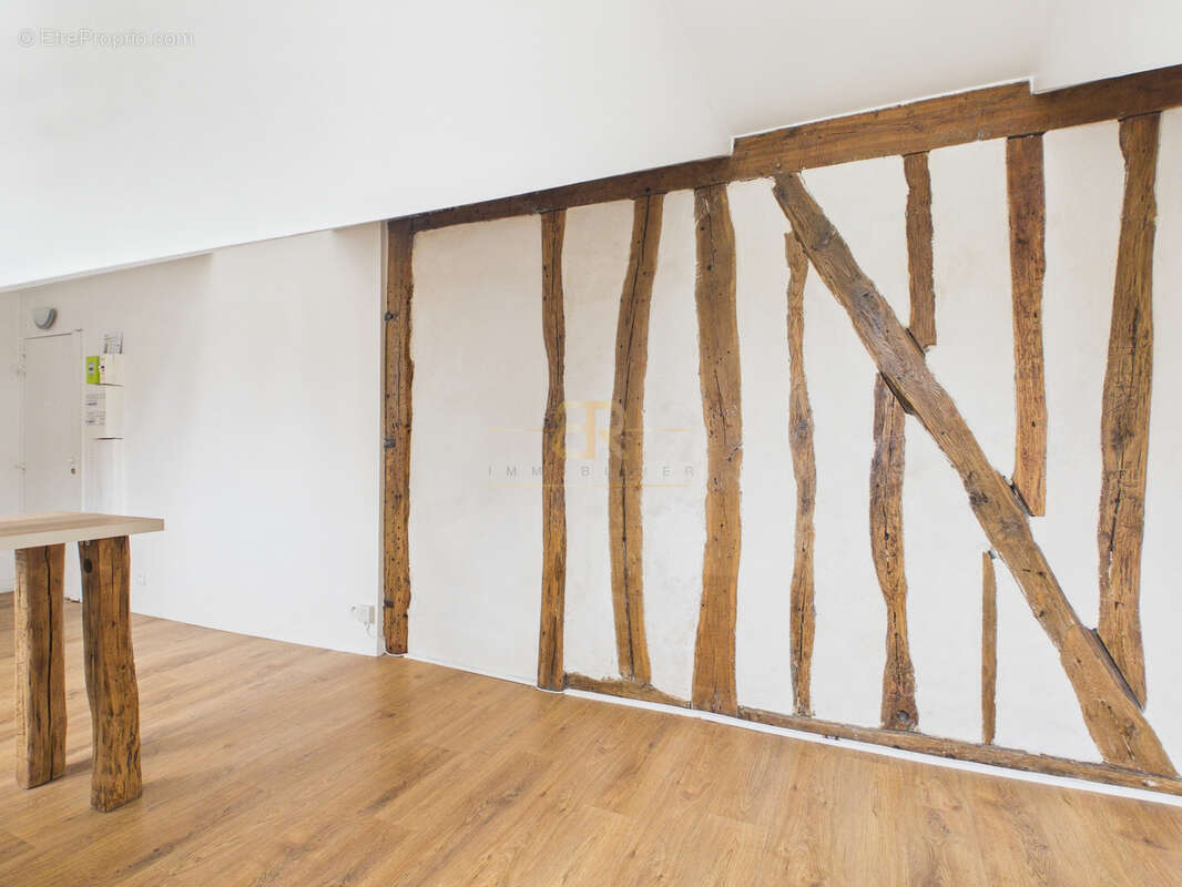 Appartement à PARIS-9E