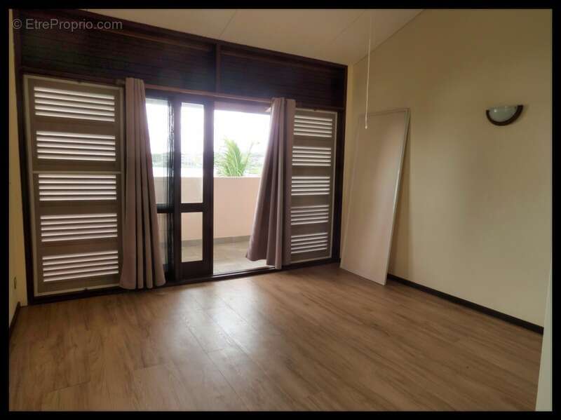 Maison à KOUROU