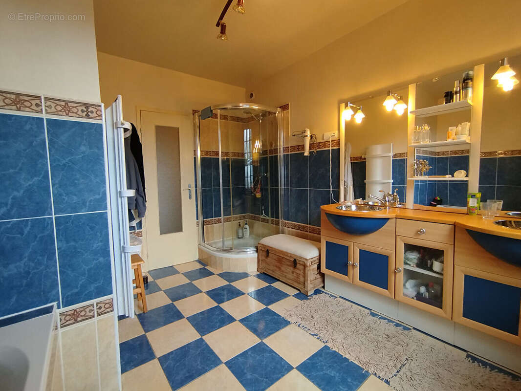 Maison à ASSIS-SUR-SERRE